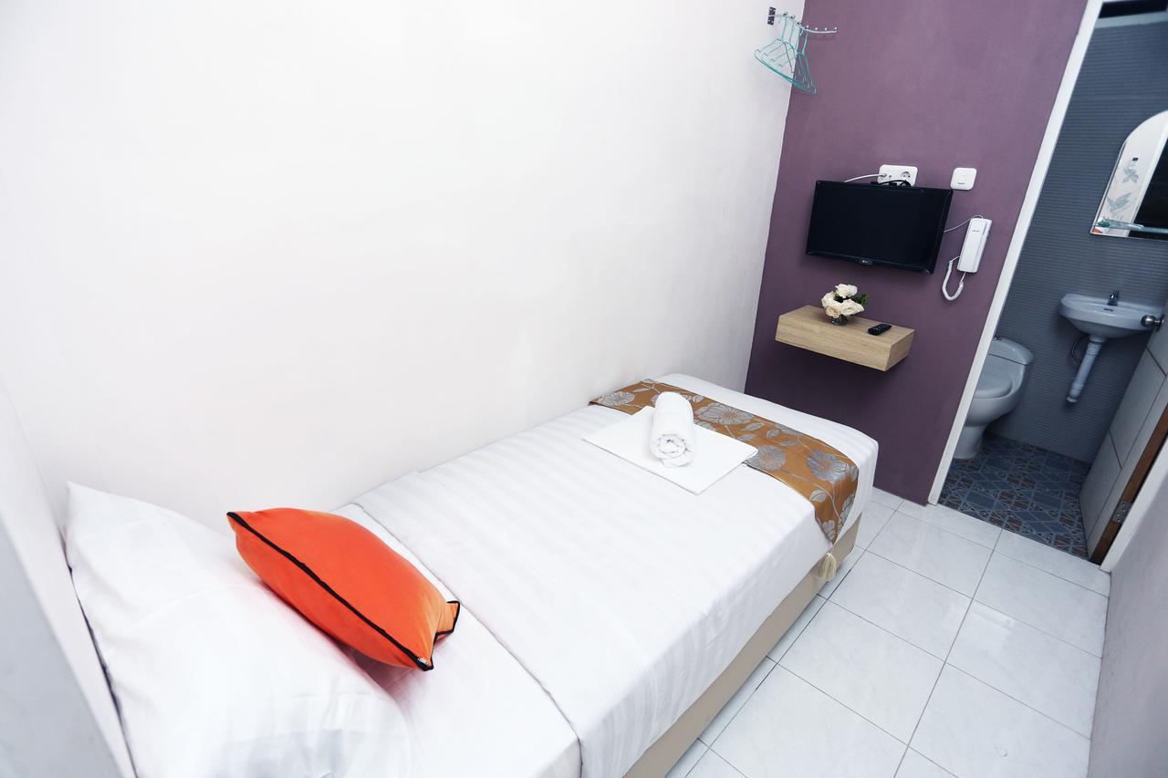 סוראבאיה C.Stone Hotel מראה חיצוני תמונה